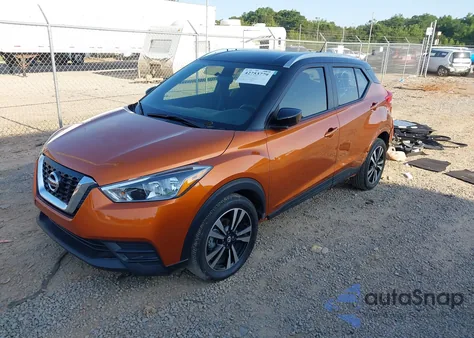 2019 Nissan Kicks Sv из США, поврежденный, VIN 3N1CP5CU9KL499717